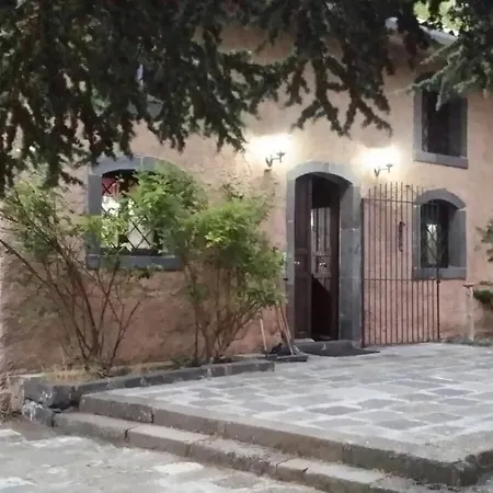 Trifoglietto Casavacanza Ragalna